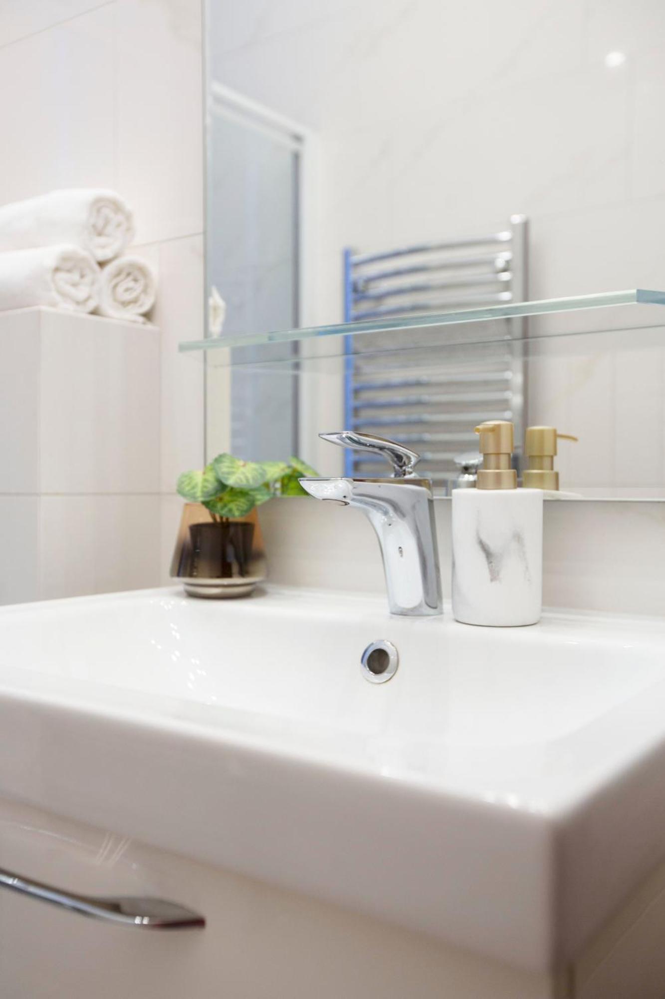 Luxurious Central Apartment Next To The Danube River بودابست المظهر الخارجي الصورة